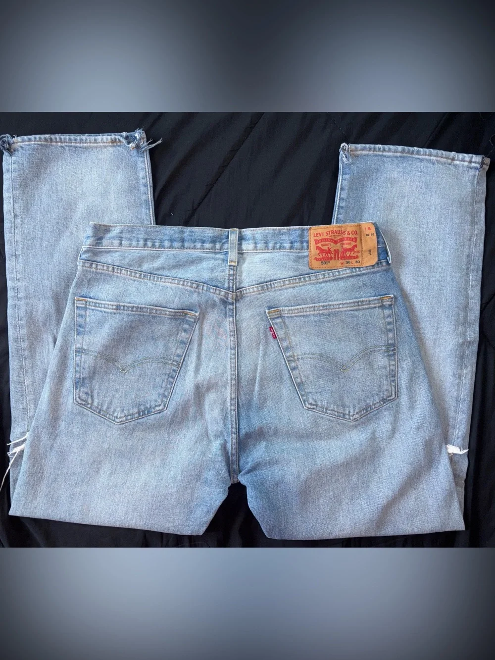 Levi's 501 Light Blue | 5 Button Fly | Relaxed Fit Men’s Jeans